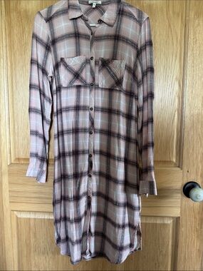 Maurices Pink and Taupe Plaid Button-Up Shirt